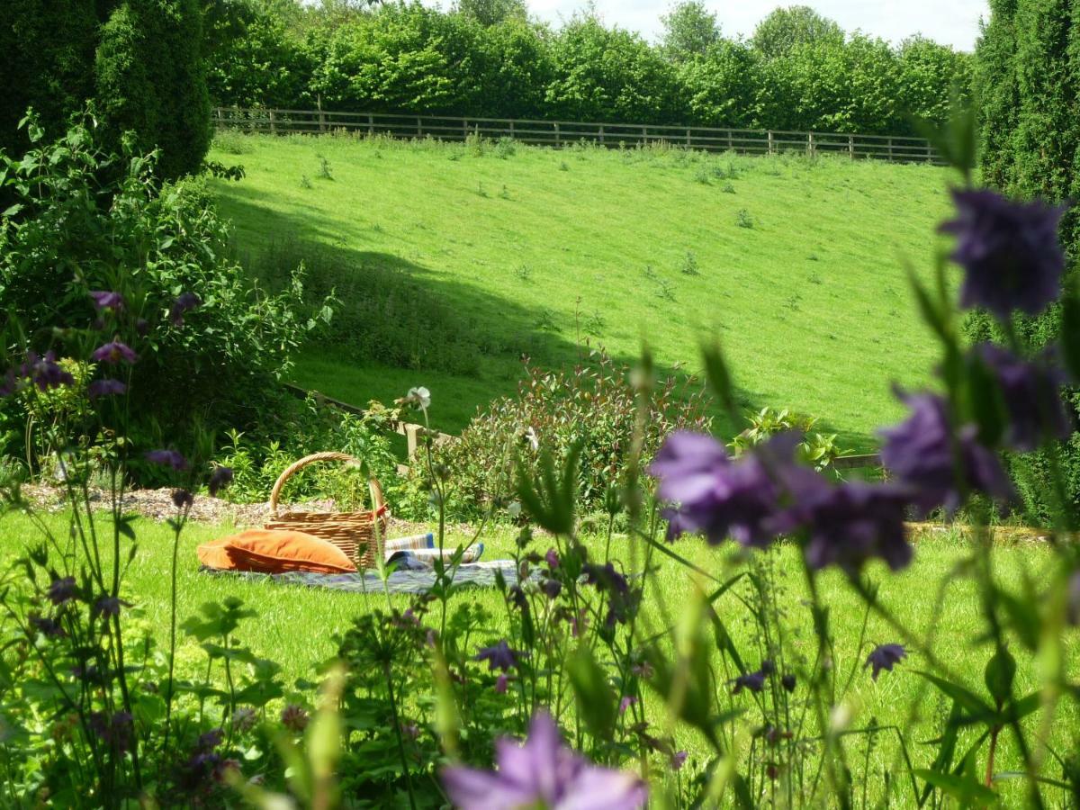 Heath Farm Holiday Cottages Swerford ภายนอก รูปภาพ